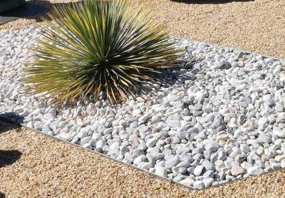 Magasin de cailloux décoratifs extérieurs Falaise