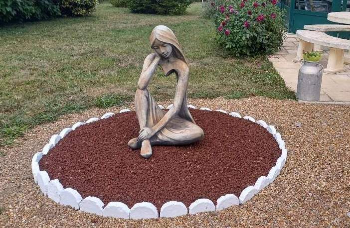 statue iseult